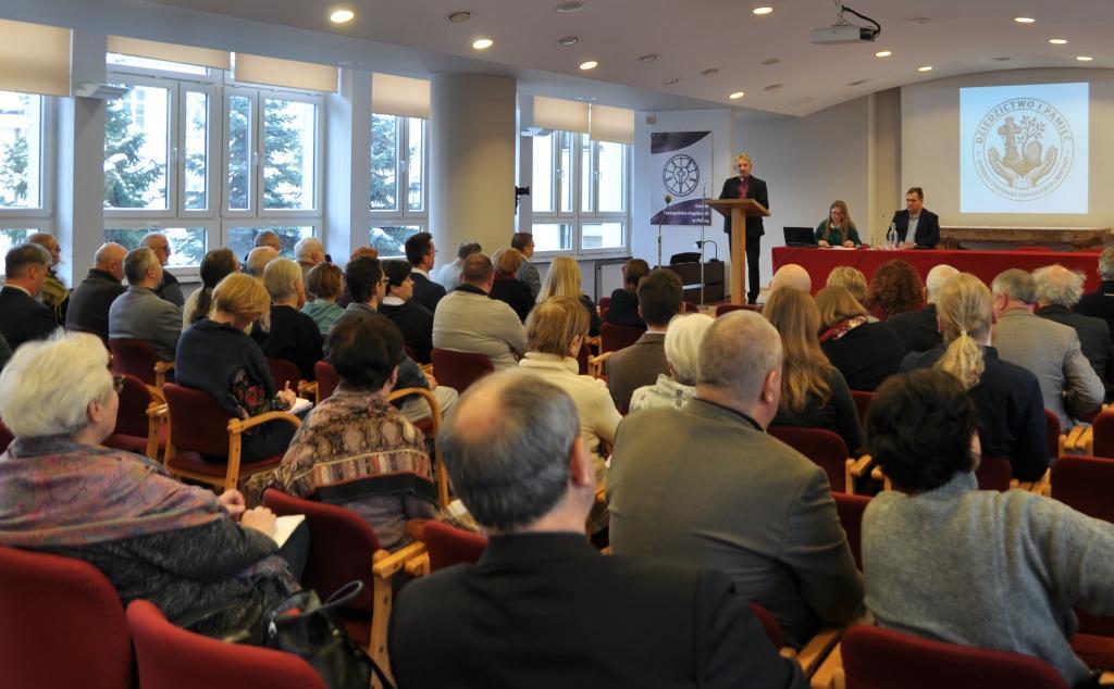 Konferencja o&nbsp;ochronie dawnych cmentarzy ewangelickich